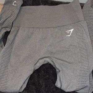 Only worn once no stains